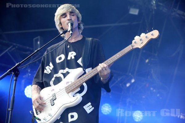 DIIV - 2022-08-26 - SAINT CLOUD - Domaine National - Scene de la Cascade - 